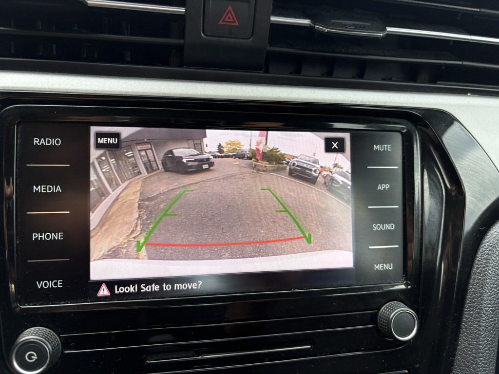 2020 Volkswagen Passat COMFORTLINE   AUTO   CARPLAY   BU CAM   HTD SEATS in Oakville, Ontario - 15 - w1024h768px