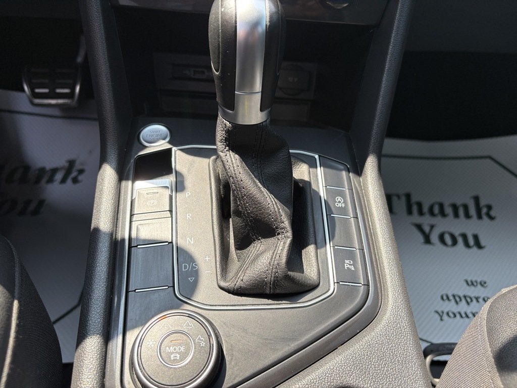 2019 Volkswagen Tiguan HIGHLINE   R-LINE   LTHR   NAV   PANO   BLIND SPOT in Oakville, Ontario - 21 - w1024h768px
