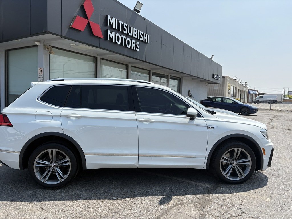 2019 Volkswagen Tiguan HIGHLINE   R-LINE   LTHR   NAV   PANO   BLIND SPOT in Oakville, Ontario - 9 - w1024h768px