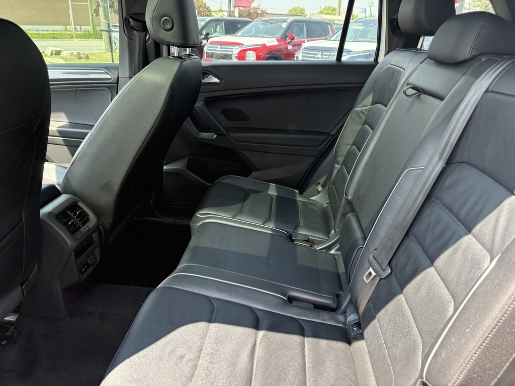 2019 Volkswagen Tiguan HIGHLINE   R-LINE   LTHR   NAV   PANO   BLIND SPOT in Oakville, Ontario - 23 - w1024h768px