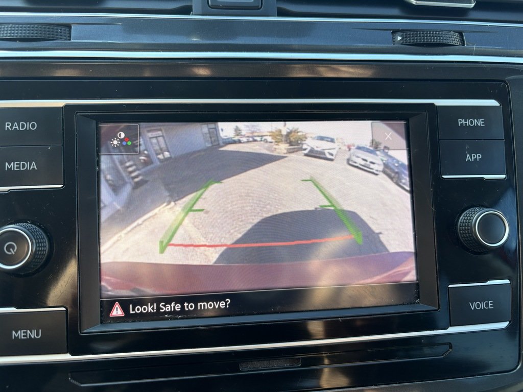 2020 Volkswagen Tiguan COMFORTLINE   4 MOTION   LTHR   CARPLAY   BU CAM in Oakville, Ontario - 18 - w1024h768px