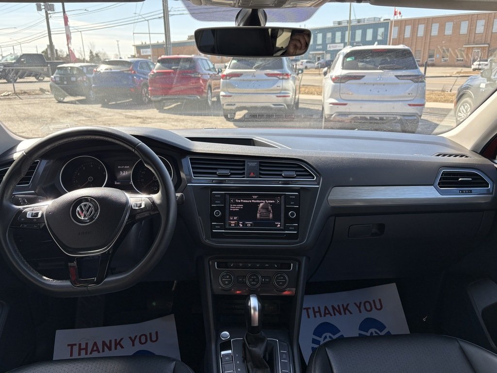 2020 Volkswagen Tiguan COMFORTLINE   4 MOTION   LTHR   CARPLAY   BU CAM in Oakville, Ontario - 22 - w1024h768px