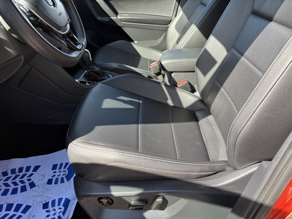2020 Volkswagen Tiguan COMFORTLINE   4 MOTION   LTHR   CARPLAY   BU CAM in Oakville, Ontario - 11 - w1024h768px