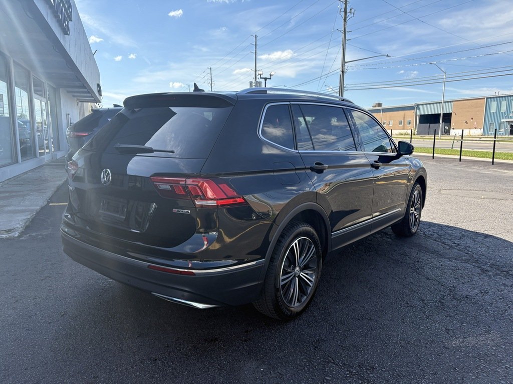 2020 Volkswagen Tiguan Highline 2.0T 8sp at w/Tip 4M in Oakville, Ontario - 8 - w1024h768px