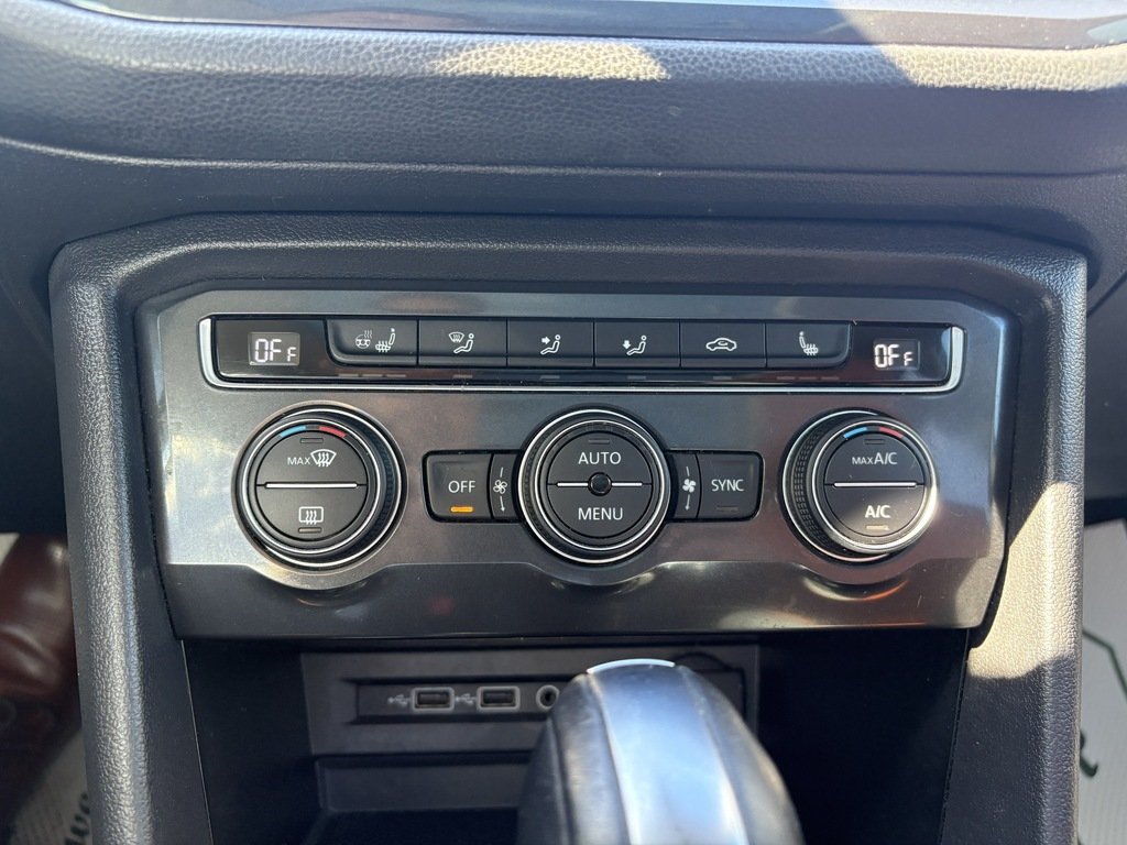 2020 Volkswagen Tiguan Highline 2.0T 8sp at w/Tip 4M in Oakville, Ontario - 19 - w1024h768px