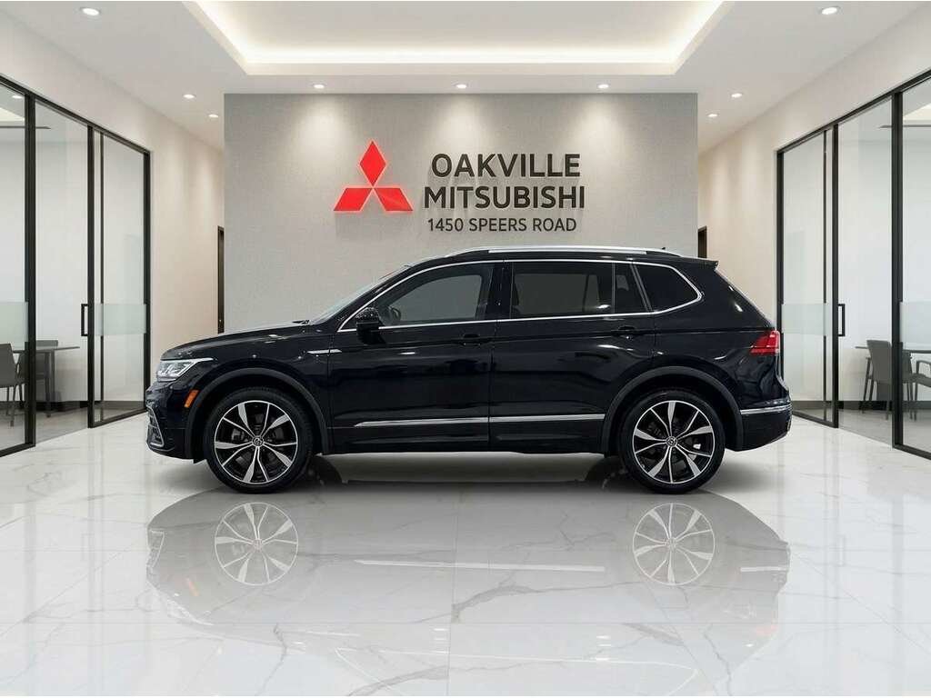 2022 Volkswagen Tiguan Highline 2.0T 8sp at w/Tip 4M in Oakville, Ontario - 5 - w1024h768px