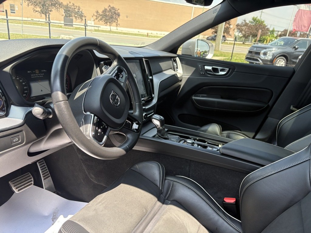 2019 Volvo XC60 T6   AWD   R-DESIGN   360 CAM   HUD   CARPLAY in Oakville, Ontario - 13 - w1024h768px