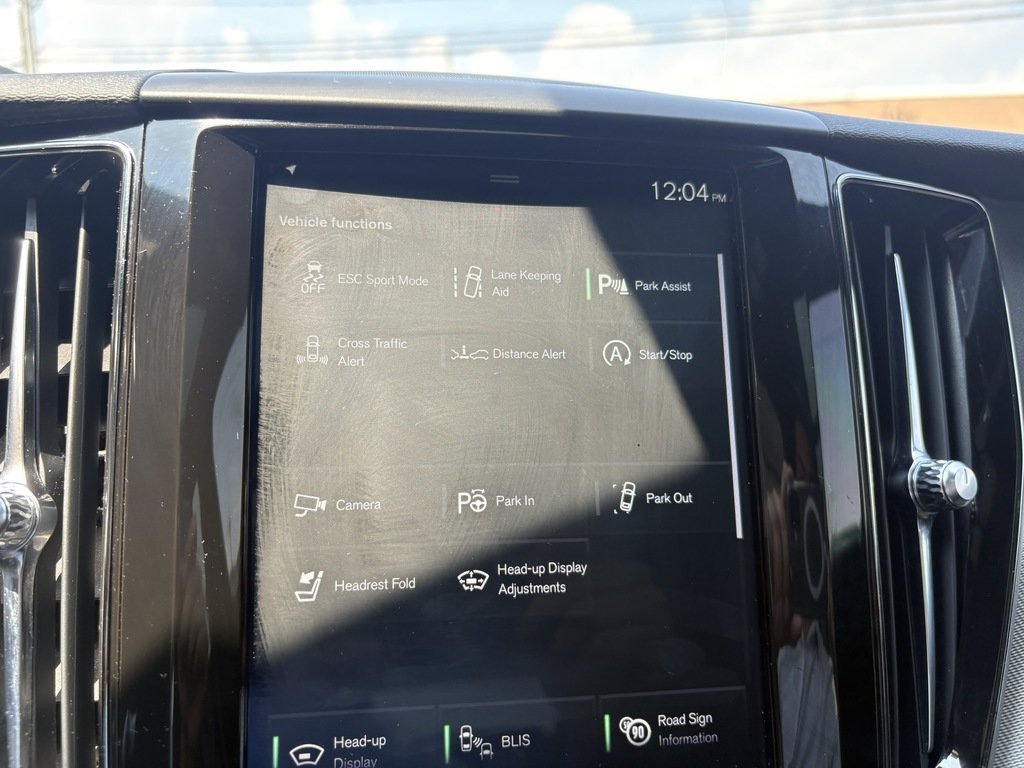 2019 Volvo XC60 T6   AWD   R-DESIGN   360 CAM   HUD   CARPLAY in Oakville, Ontario - 18 - w1024h768px
