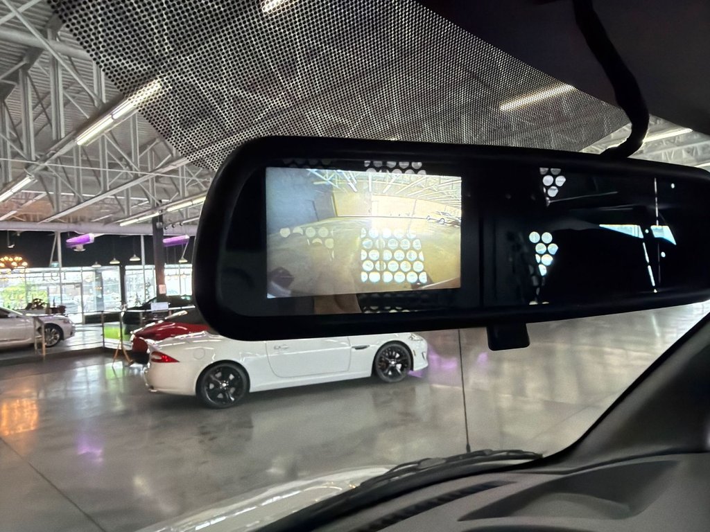 2024 Chevrolet Express Cargo Van in Saint-Jean-Sur-Richelieu, Quebec - 19 - w1024h768px