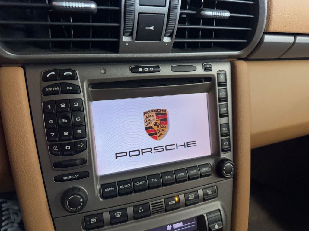 2007 Porsche 911 CARRERA4 in Saint-Jean-Sur-Richelieu, Quebec - 24 - w1024h768px