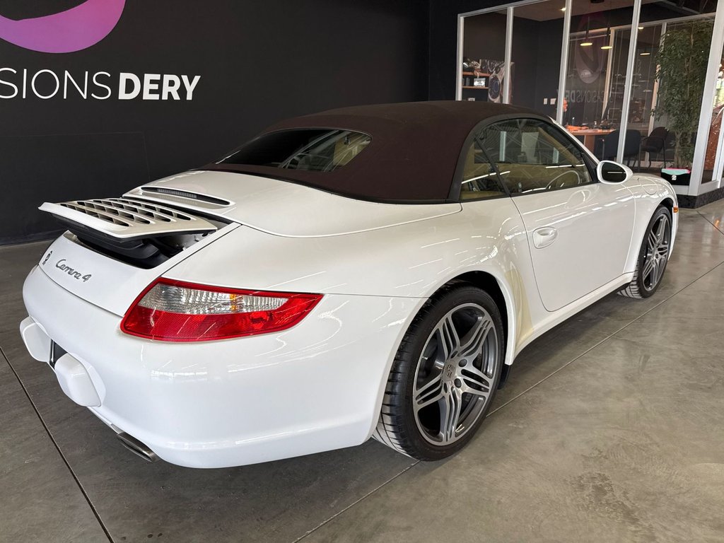 2007 Porsche 911 CARRERA4 in Saint-Jean-Sur-Richelieu, Quebec - 14 - w1024h768px