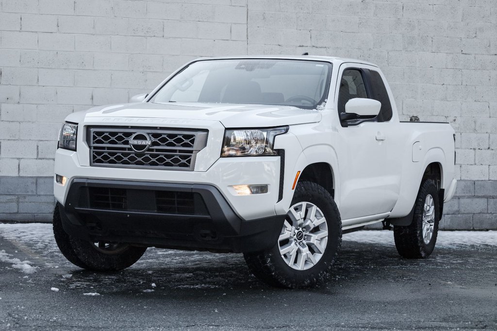 2023 Nissan Frontier SV-2