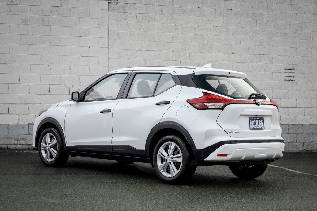 2023 Nissan Kicks S-6