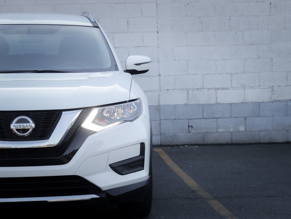 2020 Nissan Rogue S-7