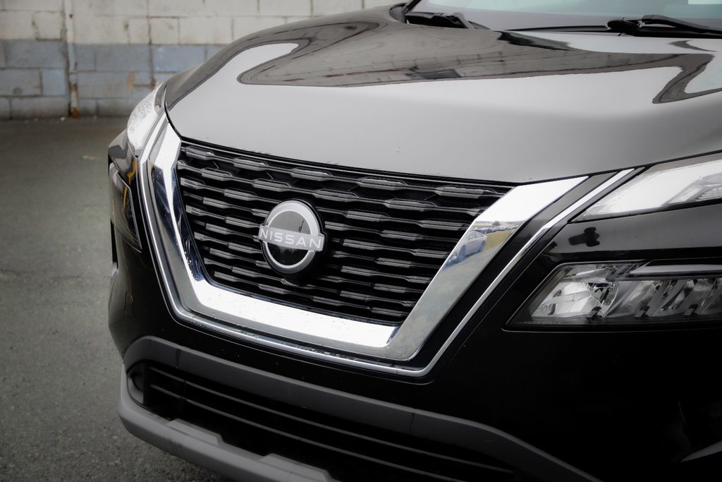 2022 Nissan Rogue S-4