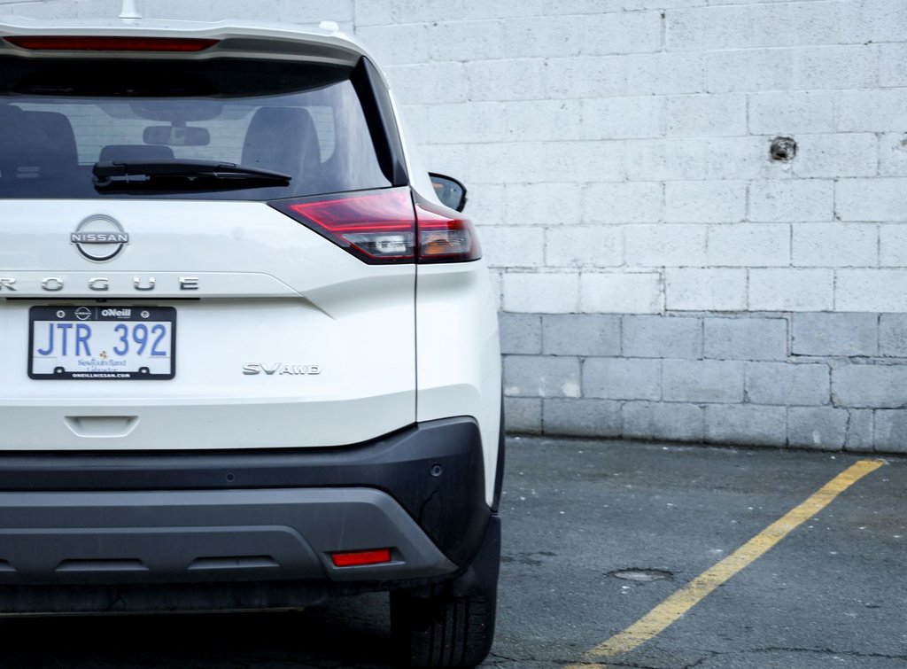 2023 Nissan Rogue SV Moonroof-7