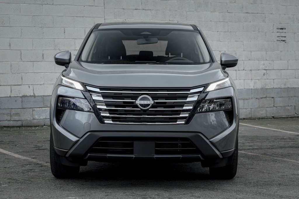 2025 Nissan Rogue S-6