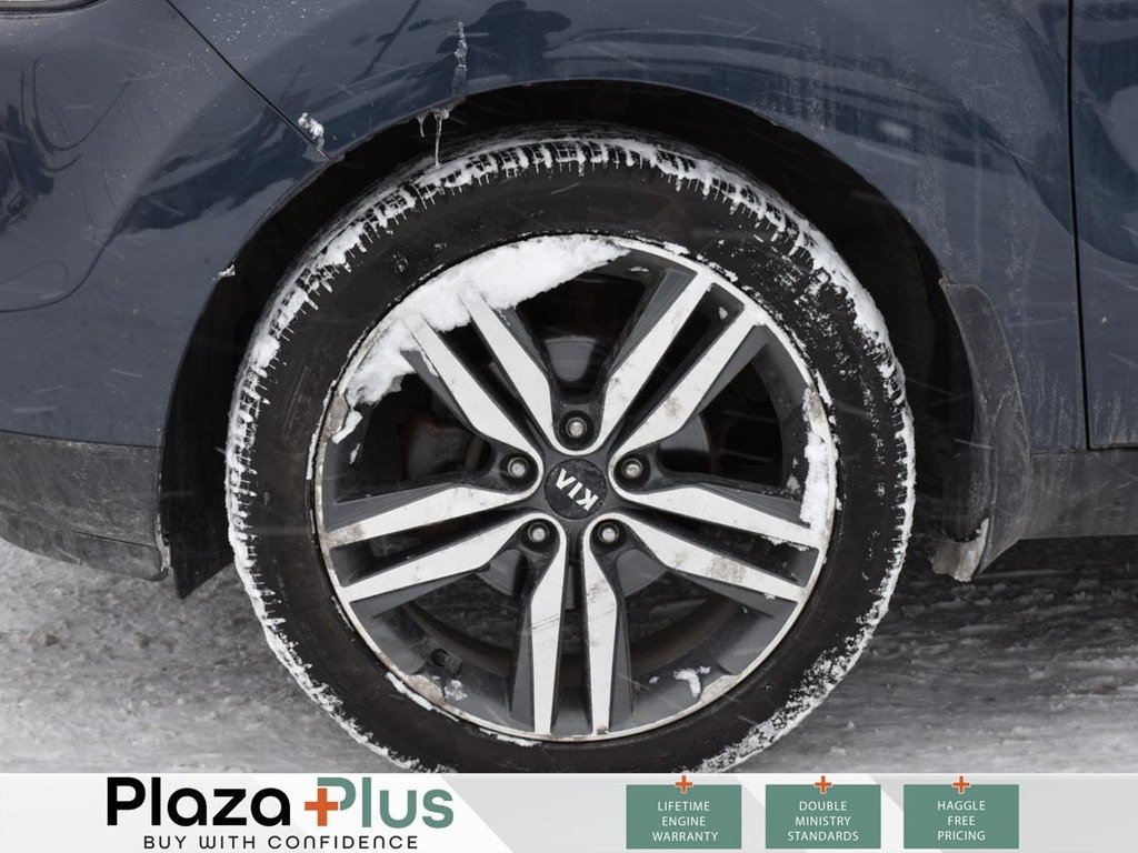 2016 Kia Soul SX Luxury-4