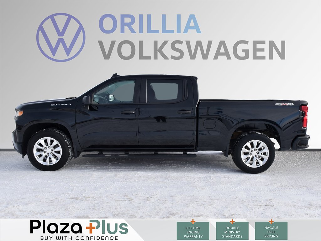 2022 Chevrolet Silverado 1500 LTD Custom-2