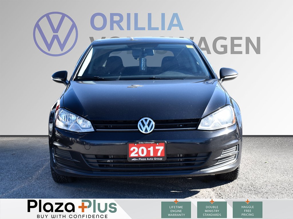 2017 Volkswagen Golf Trendline-1