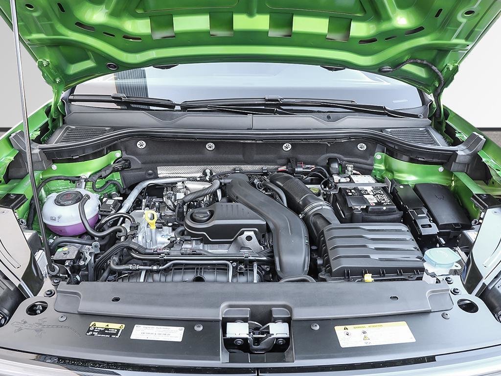 2026 Volkswagen Taos Comfortline Black Edition 4MOTION-5