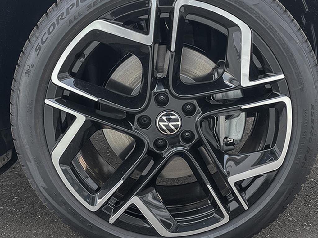 2026 Volkswagen Tiguan Highline Turbo R-Line-6