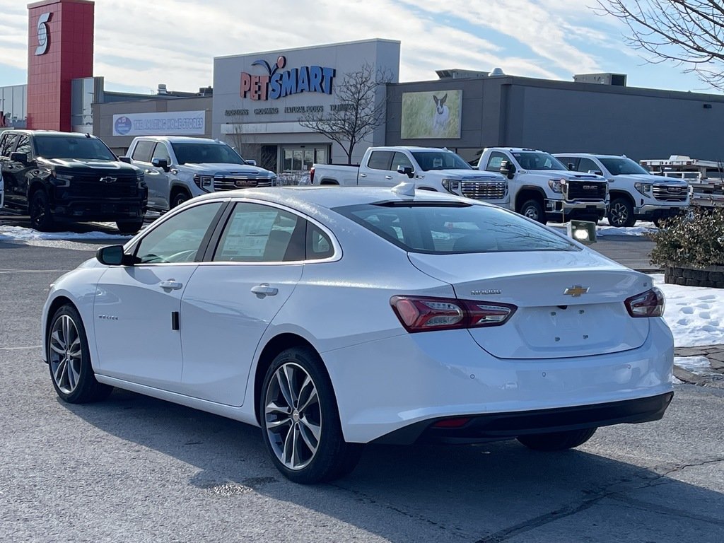 2023 Chevrolet Malibu in Barrie, Ontario - 3 - w1024h768px