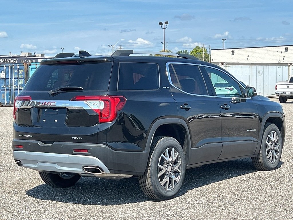 2023 GMC Acadia in Barrie, Ontario - 5 - w1024h768px