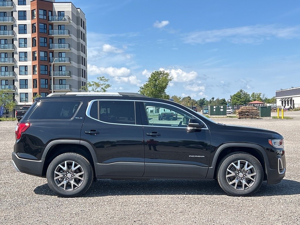 2023 GMC Acadia in Barrie, Ontario - 6 - w1024h768px