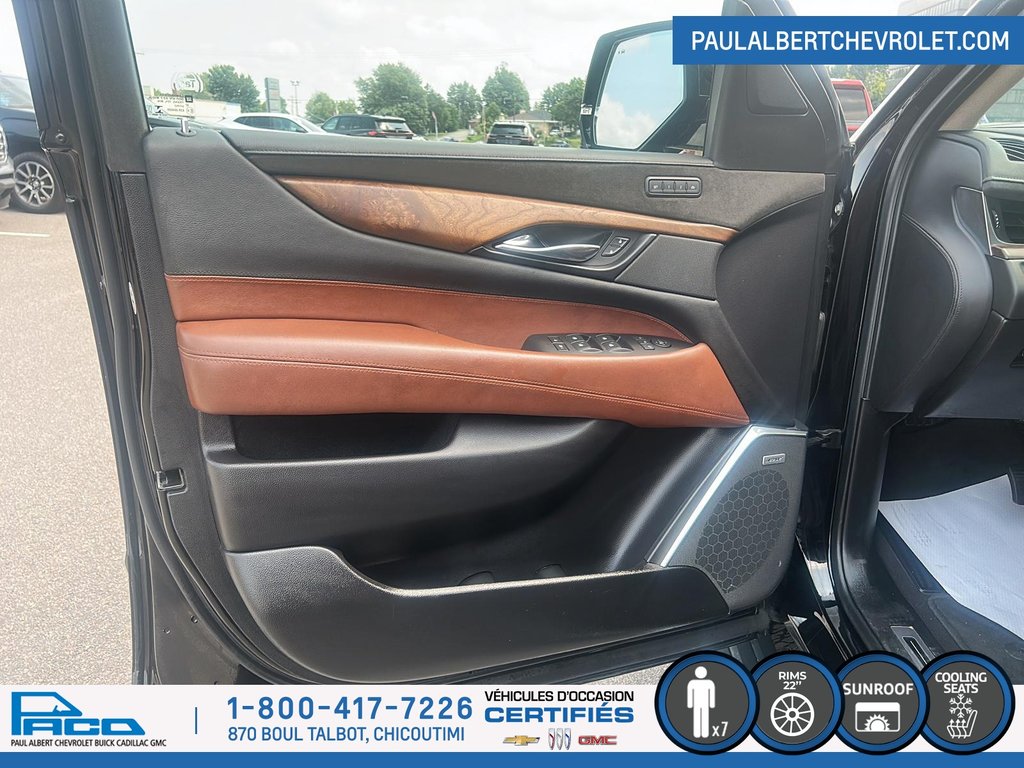 2020 Cadillac Escalade 4WD 4DR PREMIUM LUXU in Chicoutimi, Quebec - 11 - w1024h768px