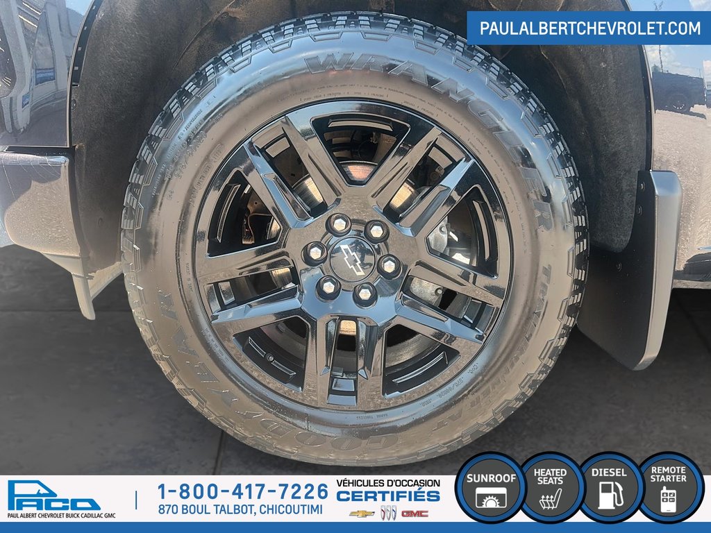 Chevrolet SILVERADO 1500 4WD C 4WD CREW 157 2023 à Chicoutimi, Québec - 7 - w1024h768px