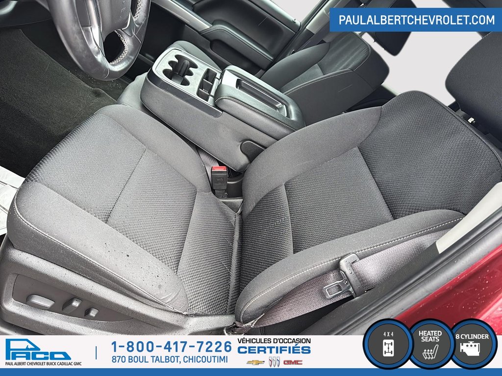 2017 Chevrolet SILVERADO 1500 4WD CREW CAB 153.0 in Chicoutimi, Quebec - 9 - w1024h768px