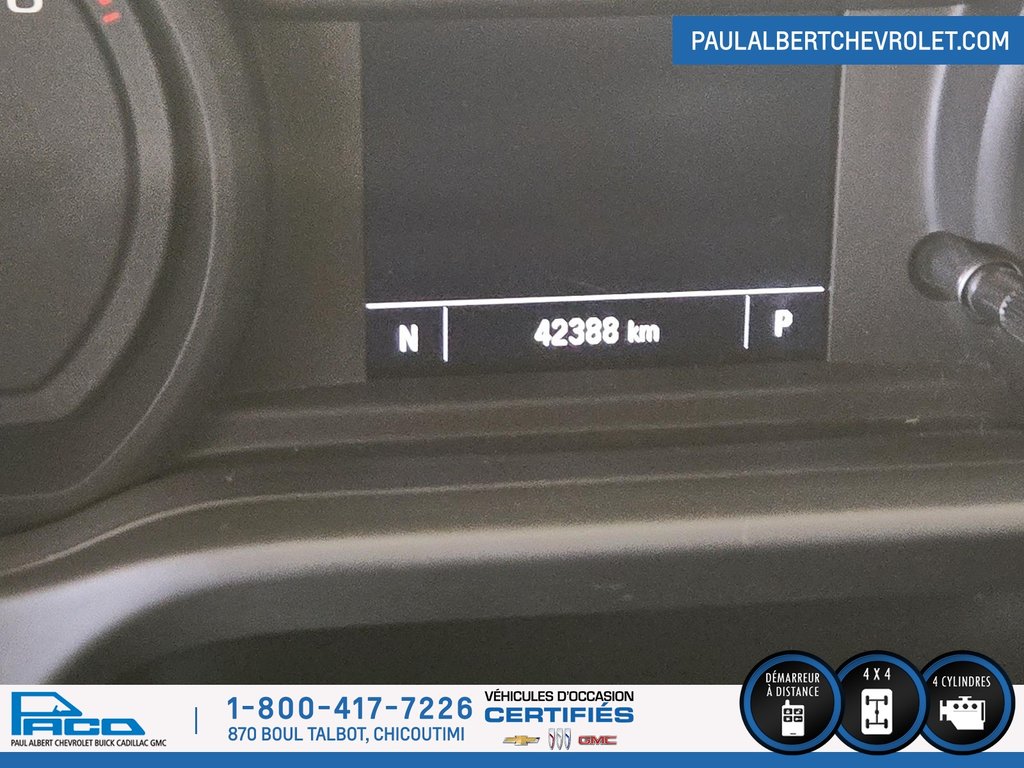 2022 Chevrolet Silverado 1500 4WD CREW CAB 147 CUSTOM in Chicoutimi, Quebec - 11 - w1024h768px