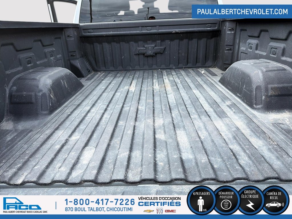 2022 Chevrolet Silverado 1500 4WD Crew Cab in Chicoutimi, Quebec - 17 - w1024h768px