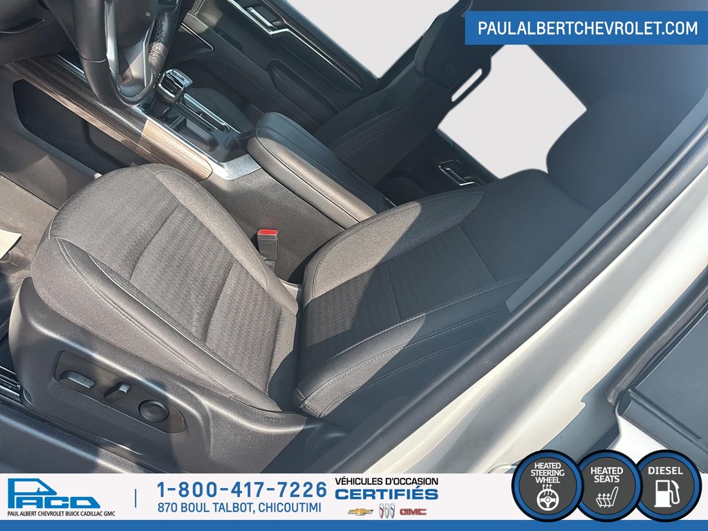 2023 Chevrolet Silverado 1500 4WD CREW 157 in Chicoutimi, Quebec - 9 - w1024h768px