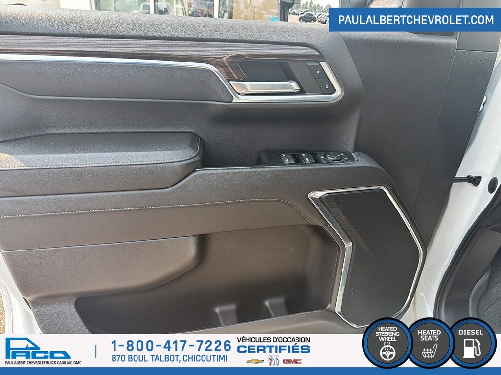 2023 Chevrolet Silverado 1500 4WD CREW 157 in Chicoutimi, Quebec - 11 - w1024h768px
