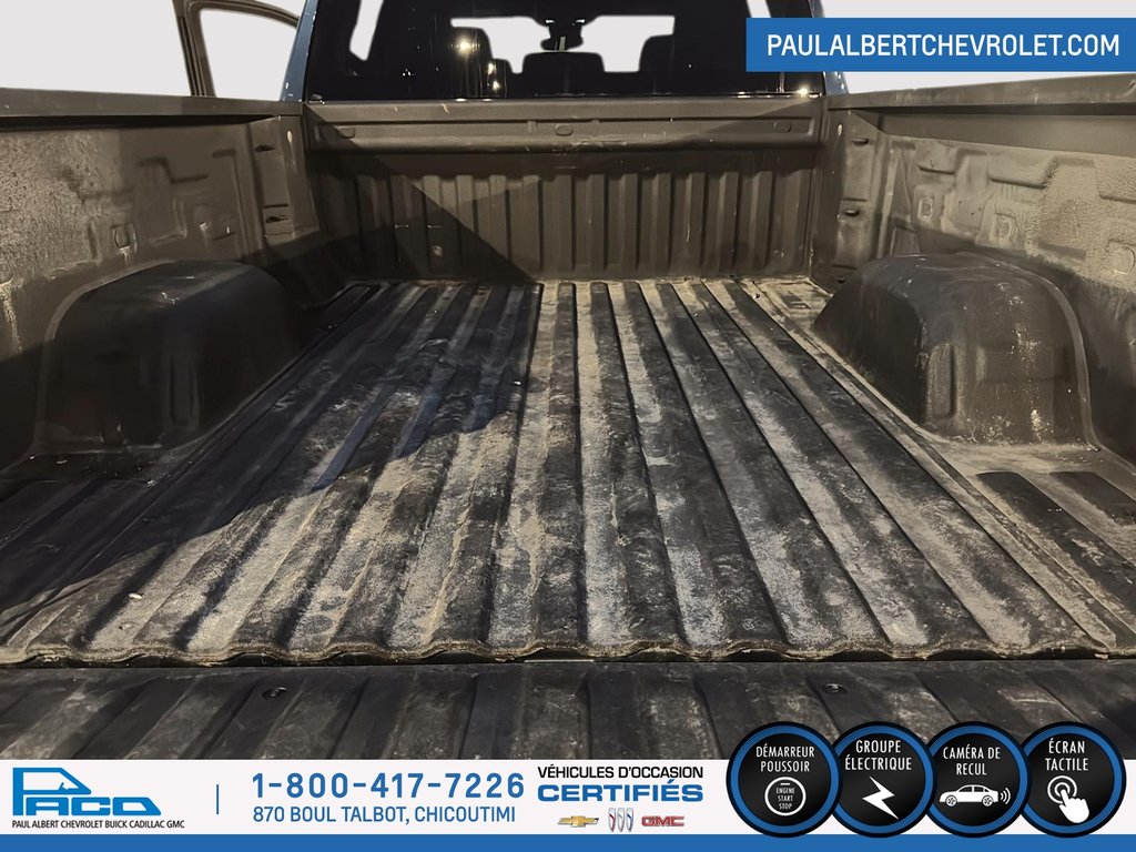 Chevrolet SILVERADO 1500 4WD CREW CAB 157 CU 2023 à Chicoutimi, Québec - 16 - w1024h768px