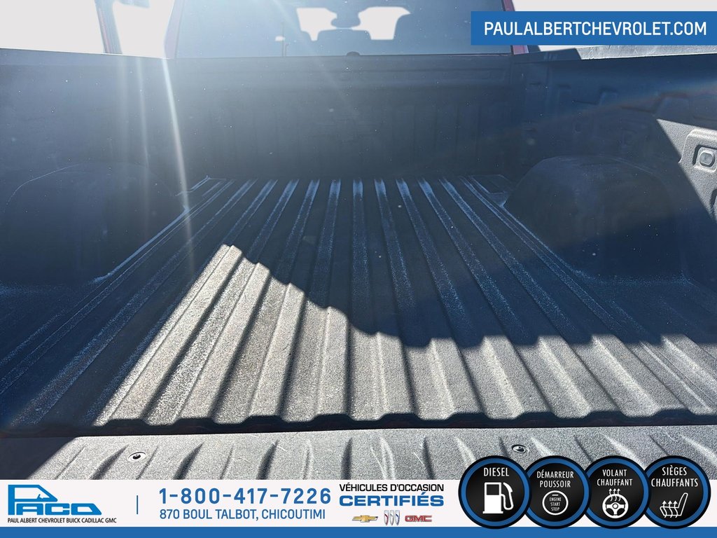 Chevrolet SILVERADO 1500 4WD CREW CAB 147 RST 2024 à Chicoutimi, Québec - 15 - w1024h768px