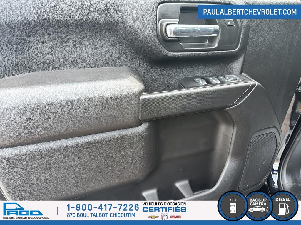 2022 Chevrolet SILVERADO 2500H 4WD CREW CAB 172 CU in Chicoutimi, Quebec - 11 - w1024h768px