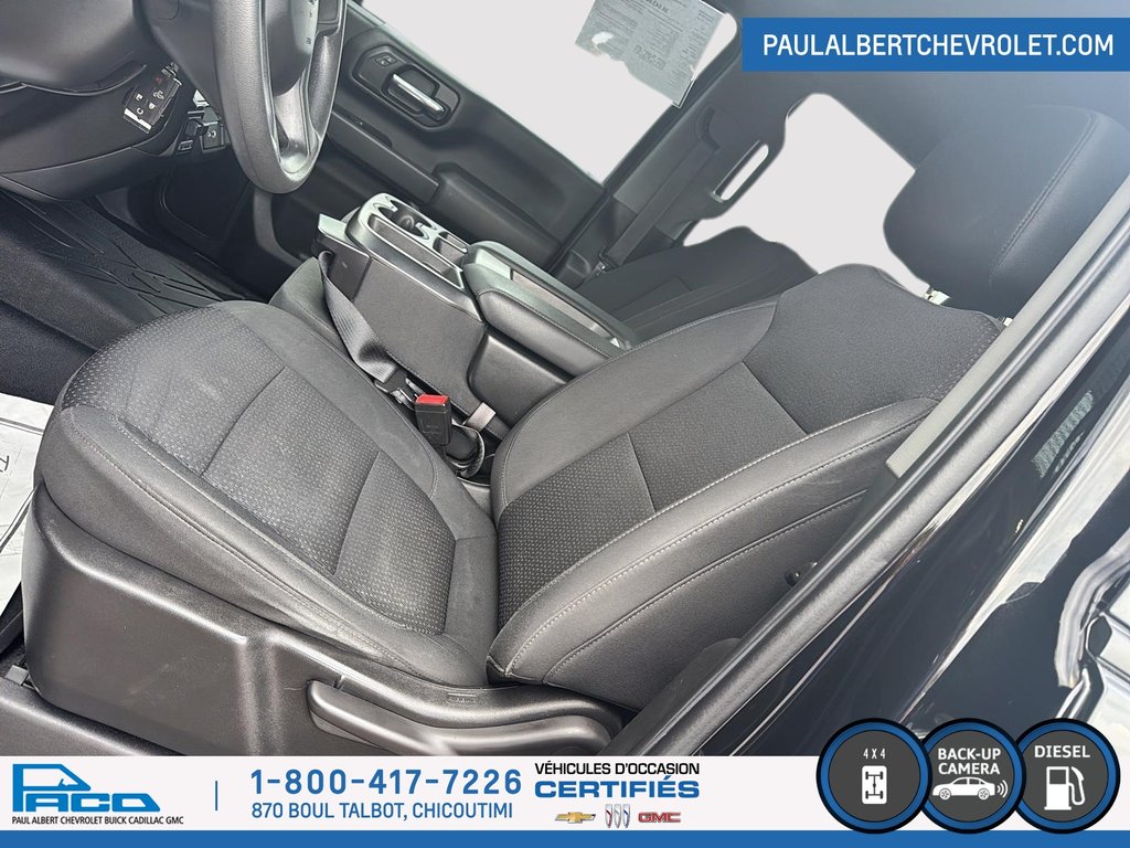 2022 Chevrolet SILVERADO 2500H 4WD CREW CAB 172 CU in Chicoutimi, Quebec - 9 - w1024h768px