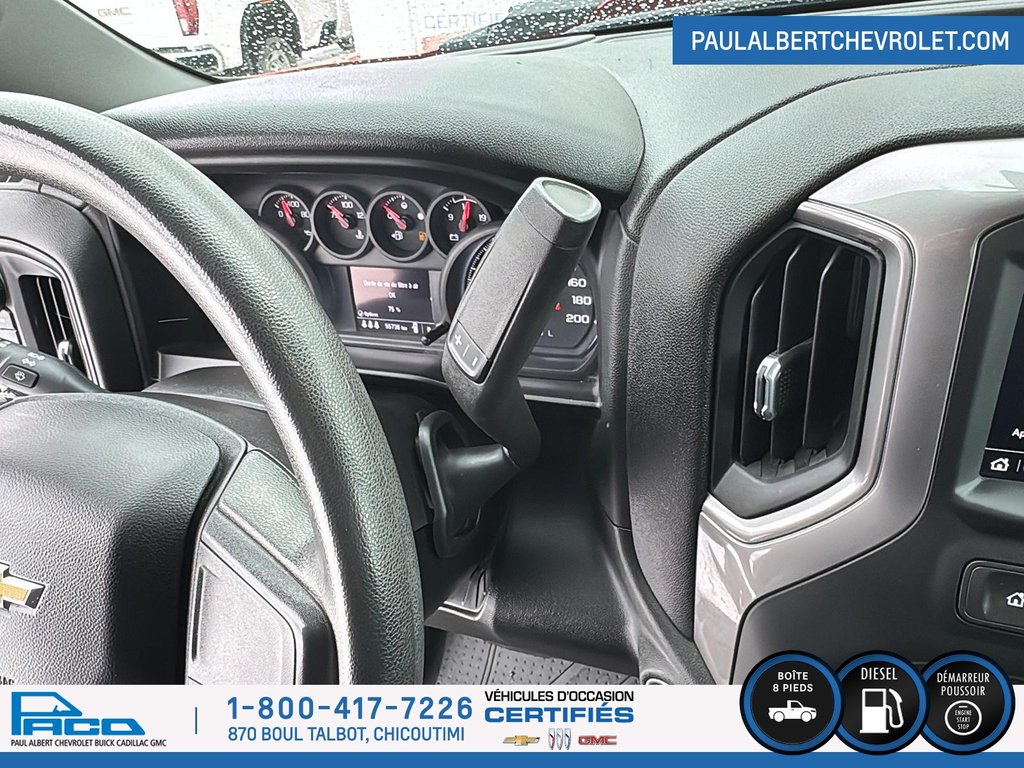 2024 Chevrolet Silverado 2500 HD 4WD Crew Cab in Chicoutimi, Quebec - 15 - w1024h768px