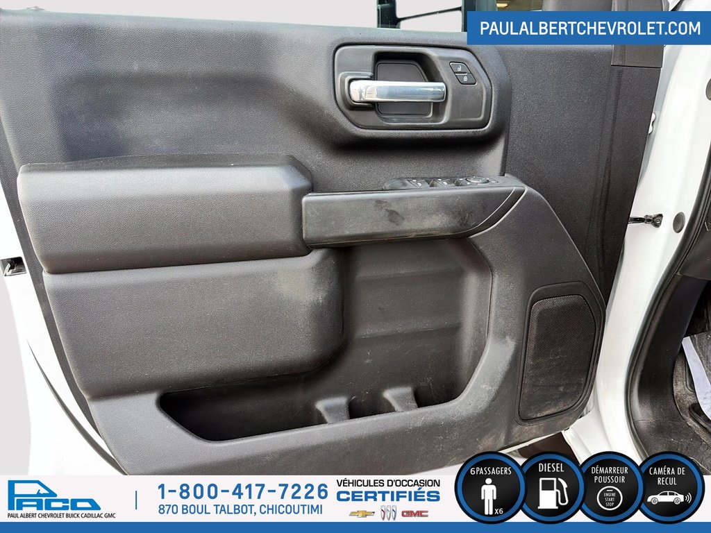 Chevrolet SILVERADO 2500H 4WD CREW CAB 159 CUSTOM 2024 à Chicoutimi, Québec - 11 - w1024h768px