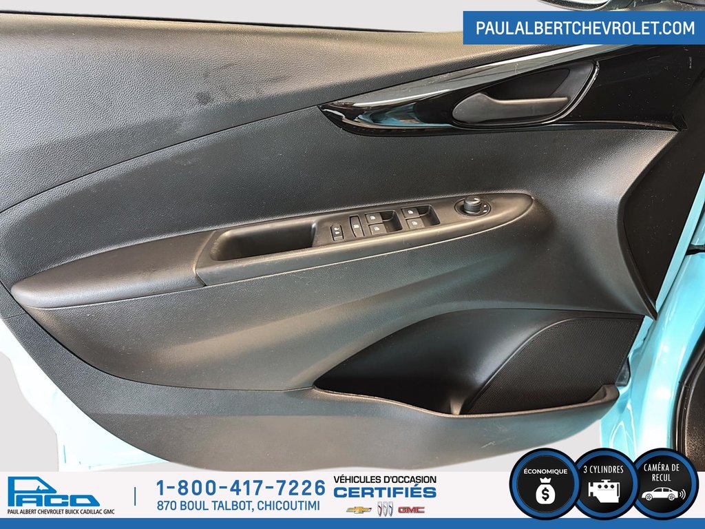 2021 Chevrolet SPARK 4DR HB 1LT in Chicoutimi, Quebec - 11 - w1024h768px