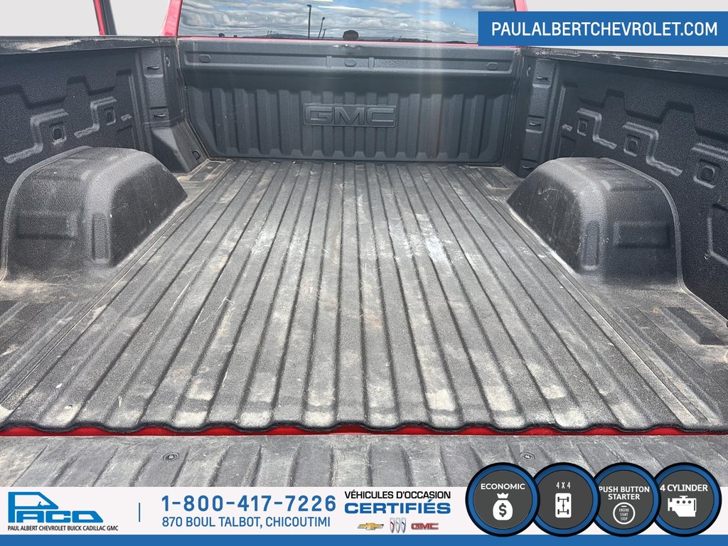 2023 GMC SIERRA 1500 4WD CREW CAB 147 PRO in Chicoutimi, Quebec - 15 - w1024h768px
