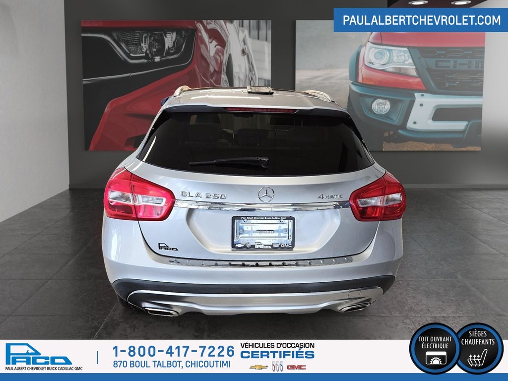 2015  GLA-Class 4DR GLA250 4MATIC in Chicoutimi, Quebec - 3 - w1024h768px