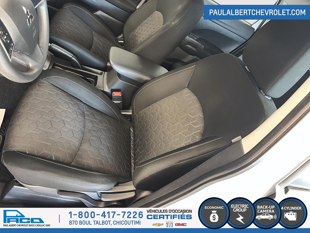 2022 Mitsubishi RVR ES in Chicoutimi, Quebec - 9 - w1024h768px