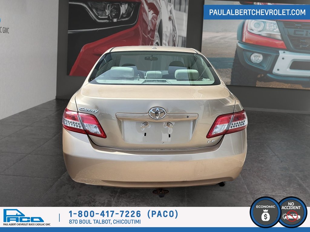 2011 Toyota Camry LE in Chicoutimi, Quebec - 3 - w1024h768px