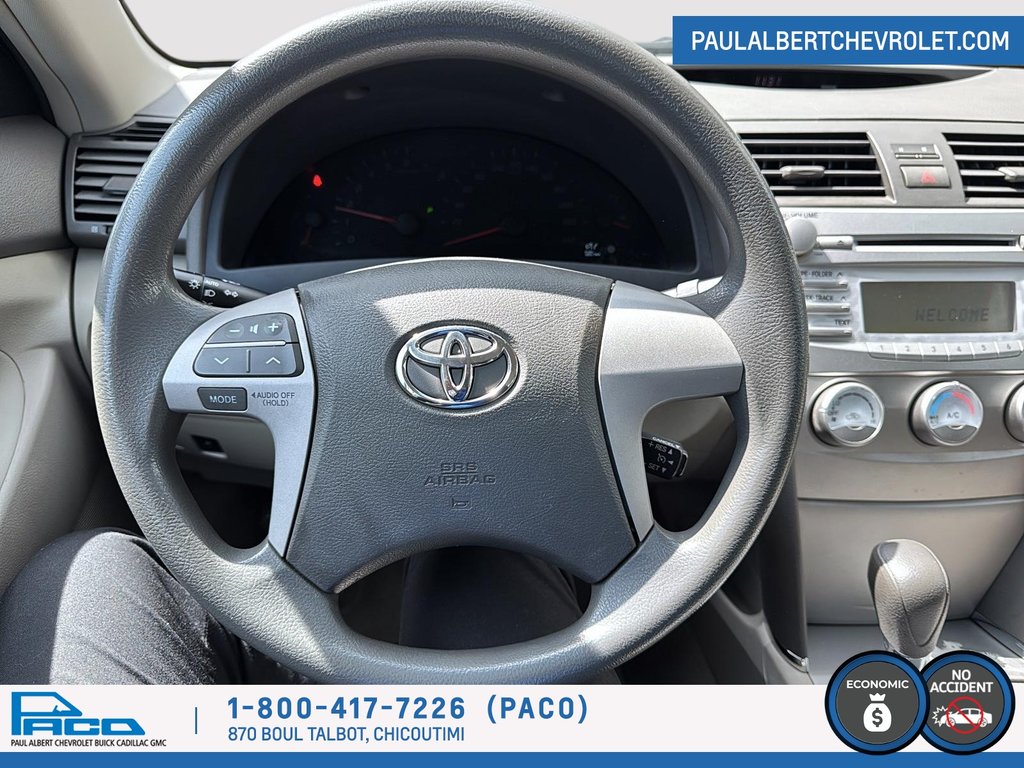 2011 Toyota Camry LE in Chicoutimi, Quebec - 10 - w1024h768px