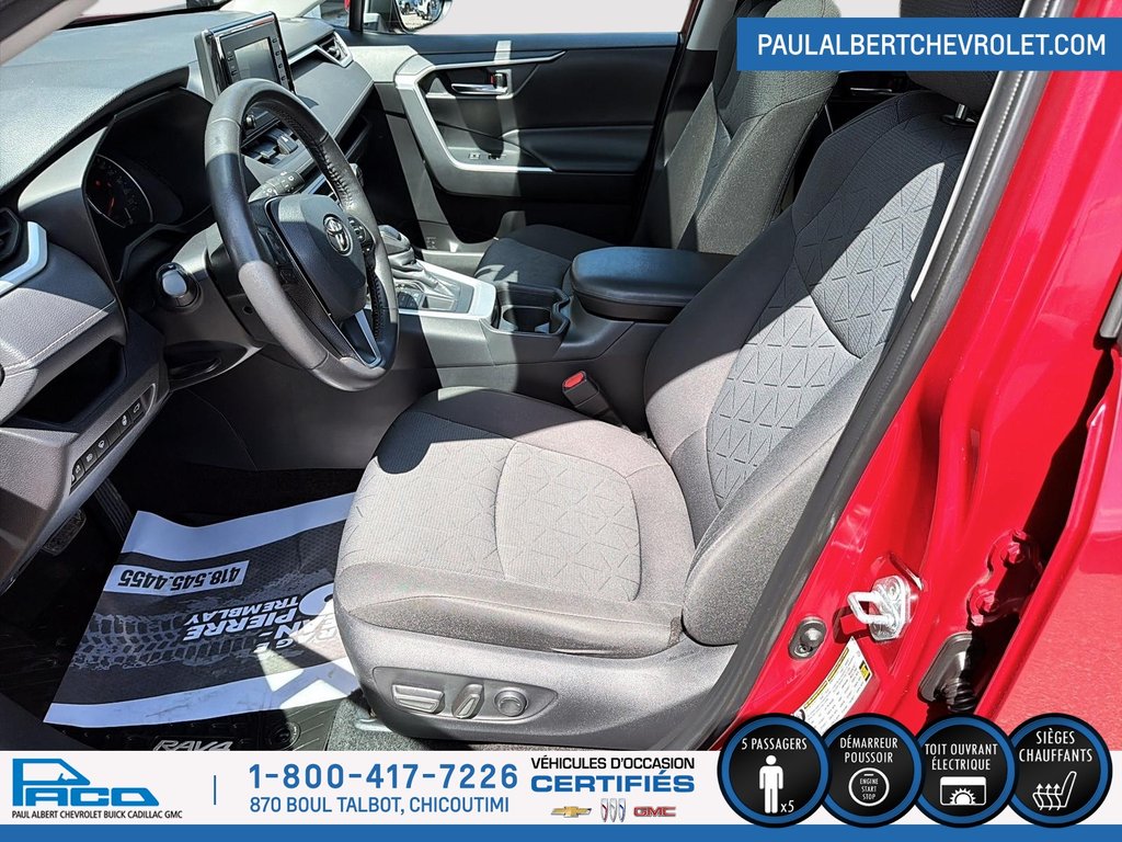 Toyota RAV4 XLE 2021 à Chicoutimi, Québec - 9 - w1024h768px
