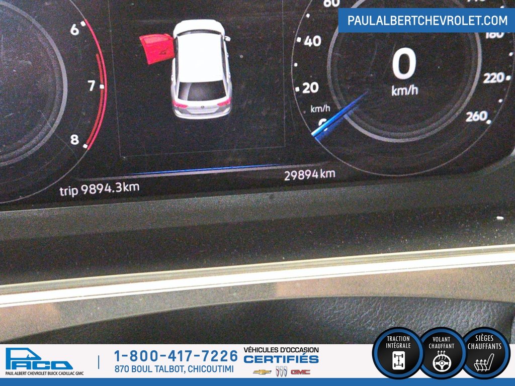 2022  Tiguan 4DR 4MOTION HIGH RLI in Chicoutimi, Quebec - 12 - w1024h768px